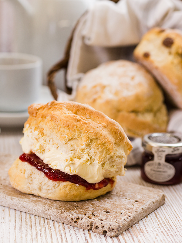 Cornish-pantry-scones-600