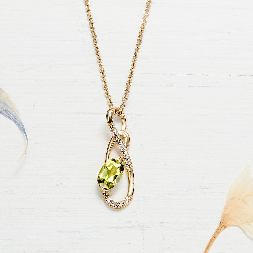 Peridot_Tamara_necklace_close_1857214