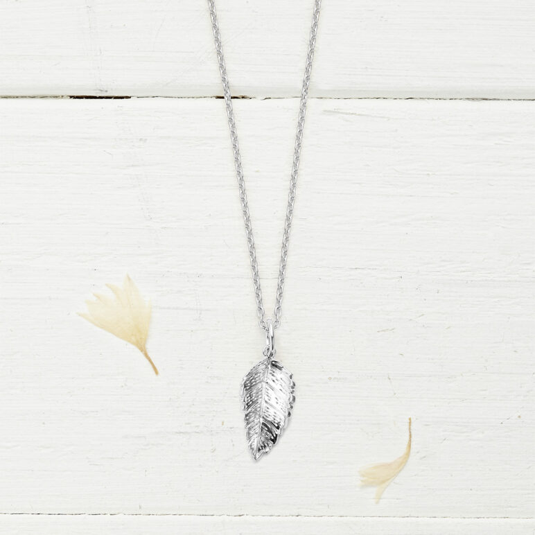 Woodland_Silver_leaf_1000x1000_1857979