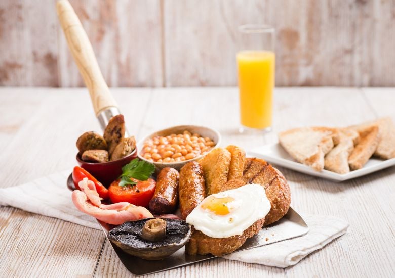 photo of breakfast on a shovel