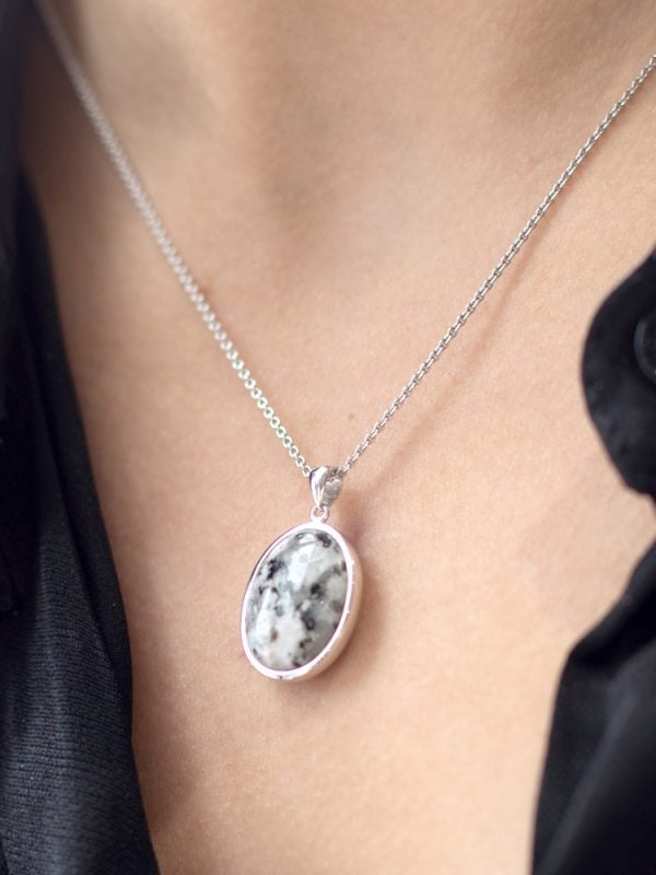 Granite_Necklace_SilverArtboard 1 copy